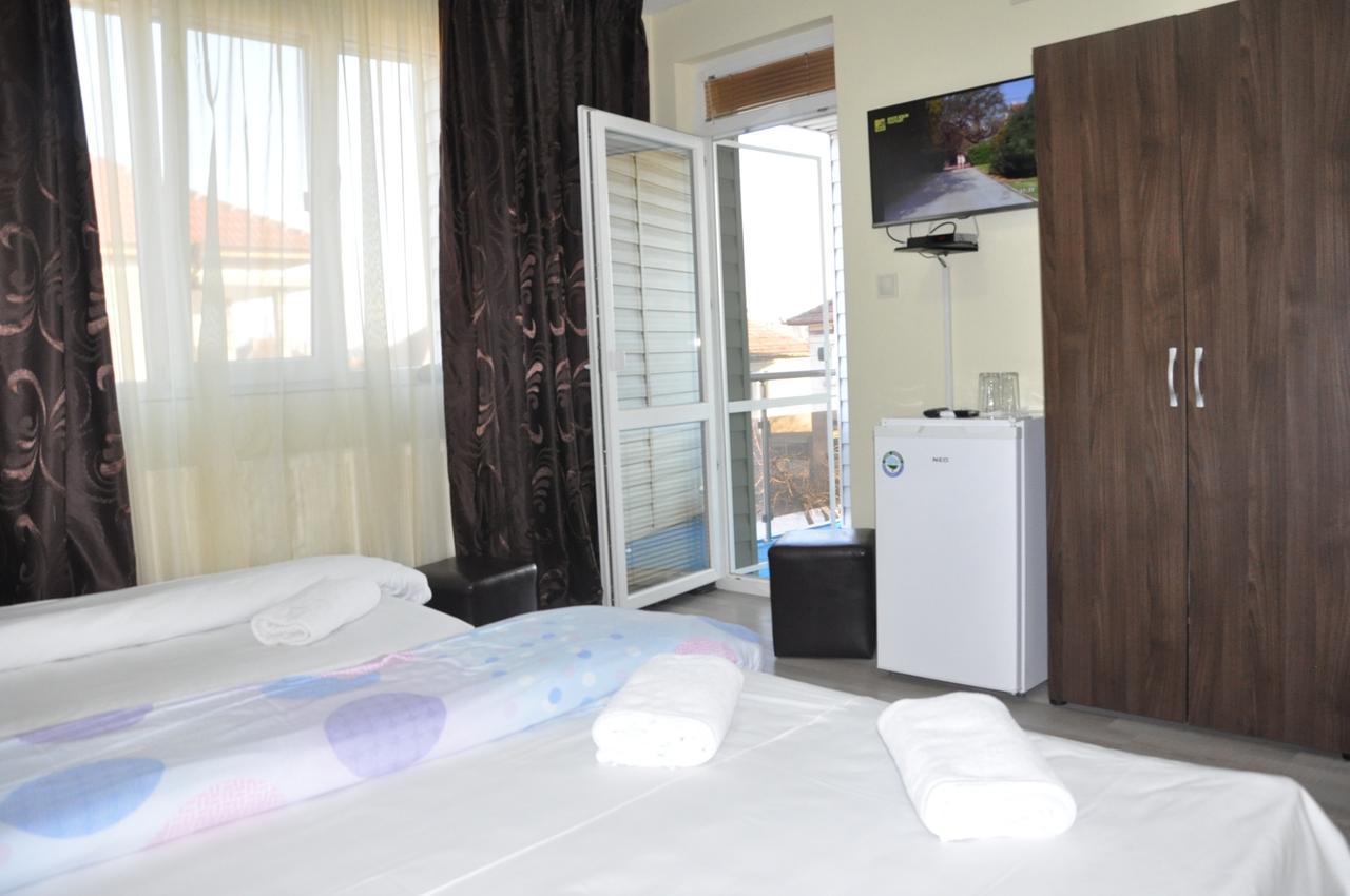 Guest Rooms Simona Opanets Exteriér fotografie